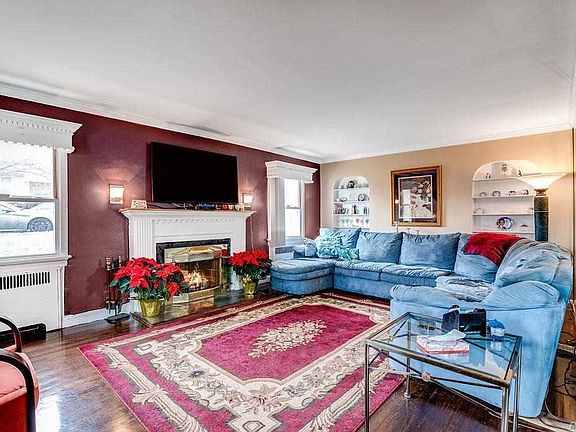 5th image of 82-46 168th St