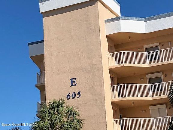 2nd image of 605 Shorewood Dr Unit 401
