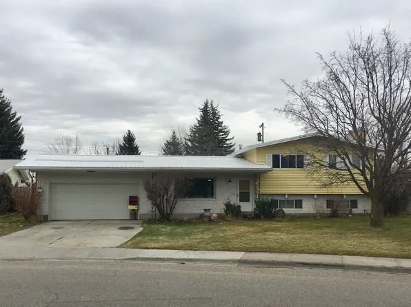 2039 McKinzie Ave, Idaho Falls, ID 83404