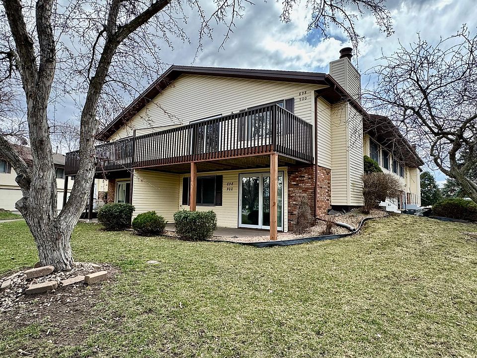 1st image of 898 Heritage Ct W