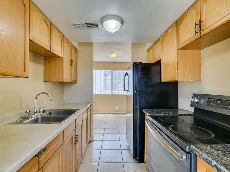 3615 Kolendo Ct #A — Photo 31
