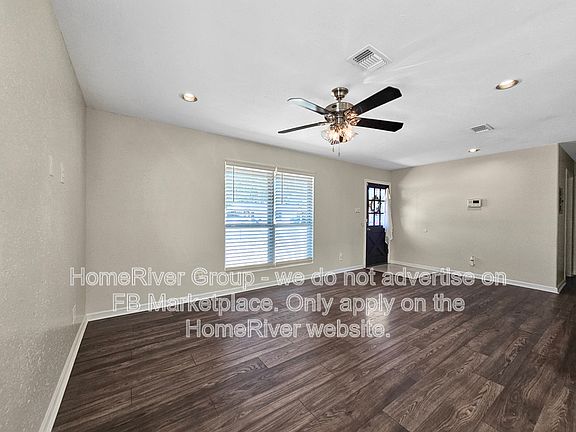 5th image of 218 Bickley St