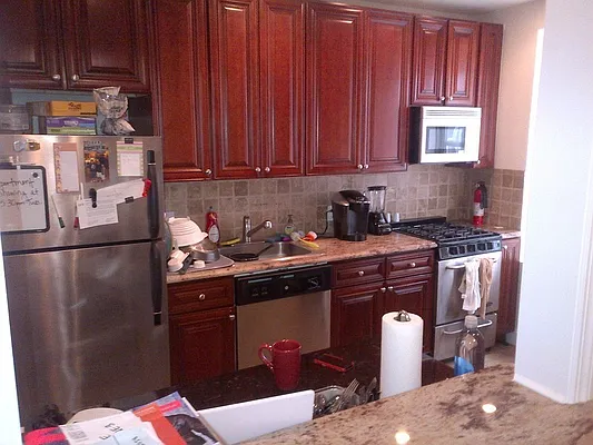 Rented by Luxor Homes & Investment Realty | media 9