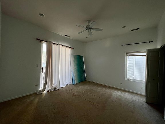 Main Bedroom with Walk-in Closet and en suite bathroom
