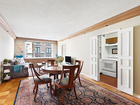 2nd image of 137 E 36th St #11H