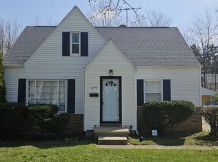 879 Peerless Ave, Akron, OH 44320