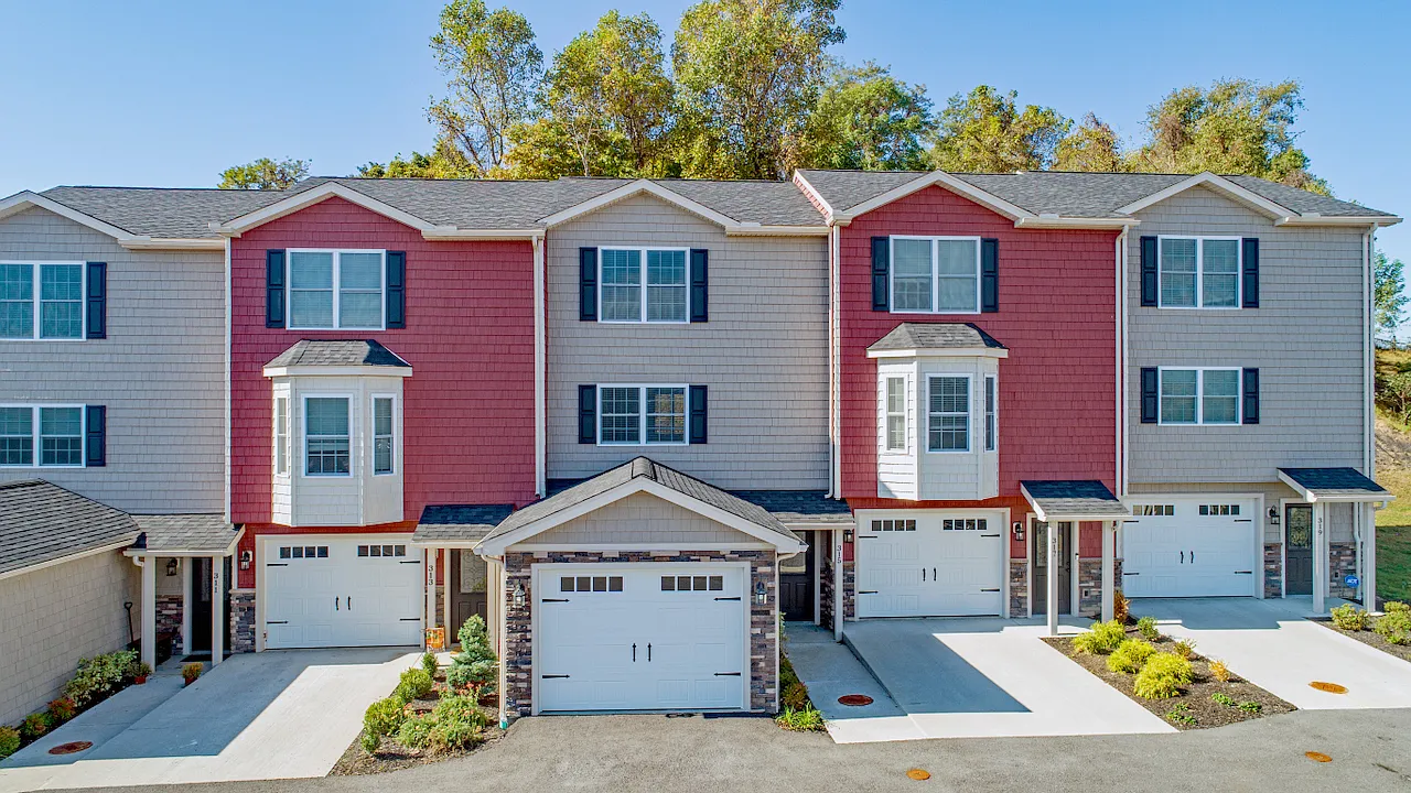 3 bed, 3.5 bath, $2,000 — Photo 3