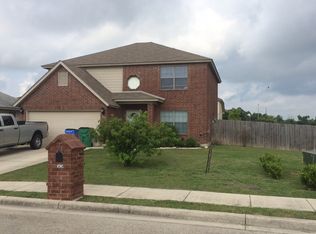3436 Sabrina St, Seguin, TX 78155