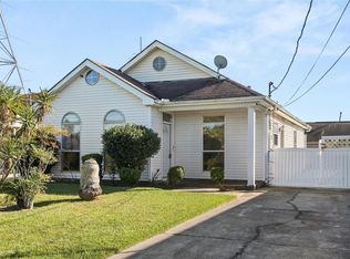 6703 Patterson Rd, New Orleans, LA 70131