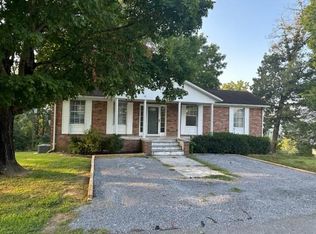 134 Buffalo Rd #A, Bluff City, TN 37618