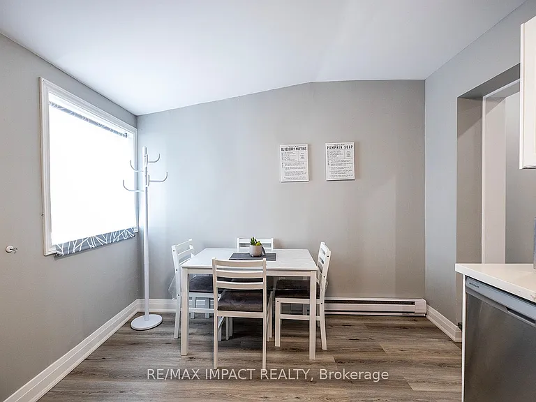 43.5 King St E — Photo 6