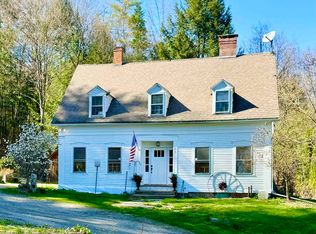 426 Missing Link Rd, Bellows Falls, VT 05101