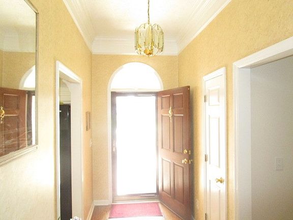 4th image of 3400 Carrington Pl