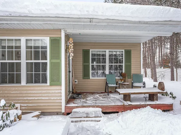 2380 Sadie Ln, Grawn, MI 49637