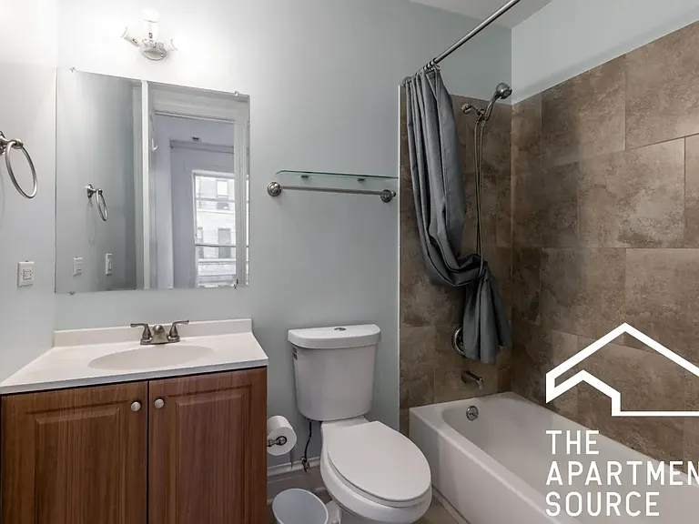 1669 S Throop St #2 — Photo 13
