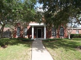 7013 Ashdown Dr, Corpus Christi, TX 78413