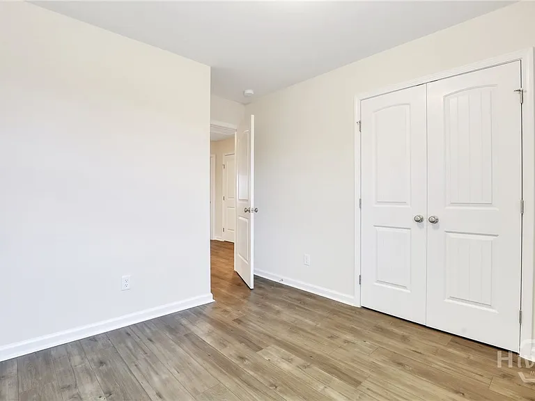 211 Vinesville Ct — Photo 21