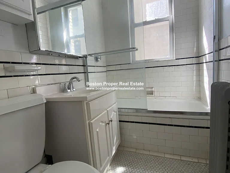 19 Melvin Ave #12 — Photo 13