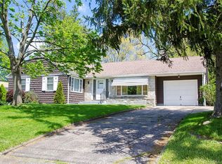 80 N Ridgeland Rd, Wallingford, CT 06492