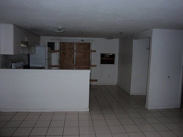 2nd image of 5249 McCarty St