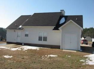 2825 Sherwin Downs Dr, Grimesland, NC 27837