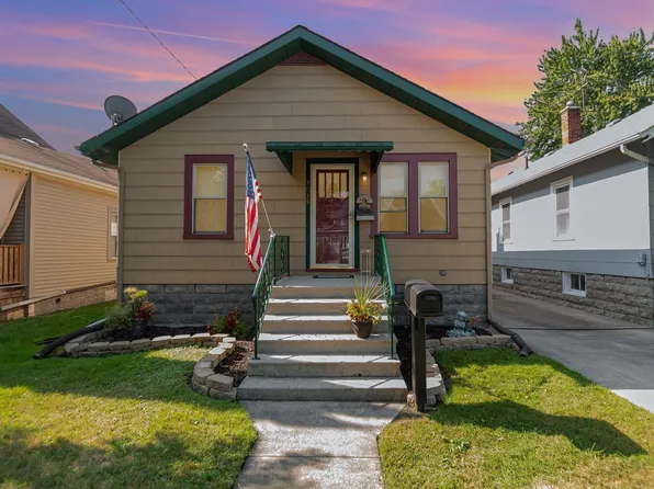 2012 3rd St, Bay City, MI 48708