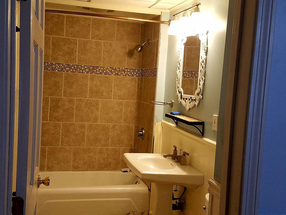 2nd image of 82 Cohasset St #1