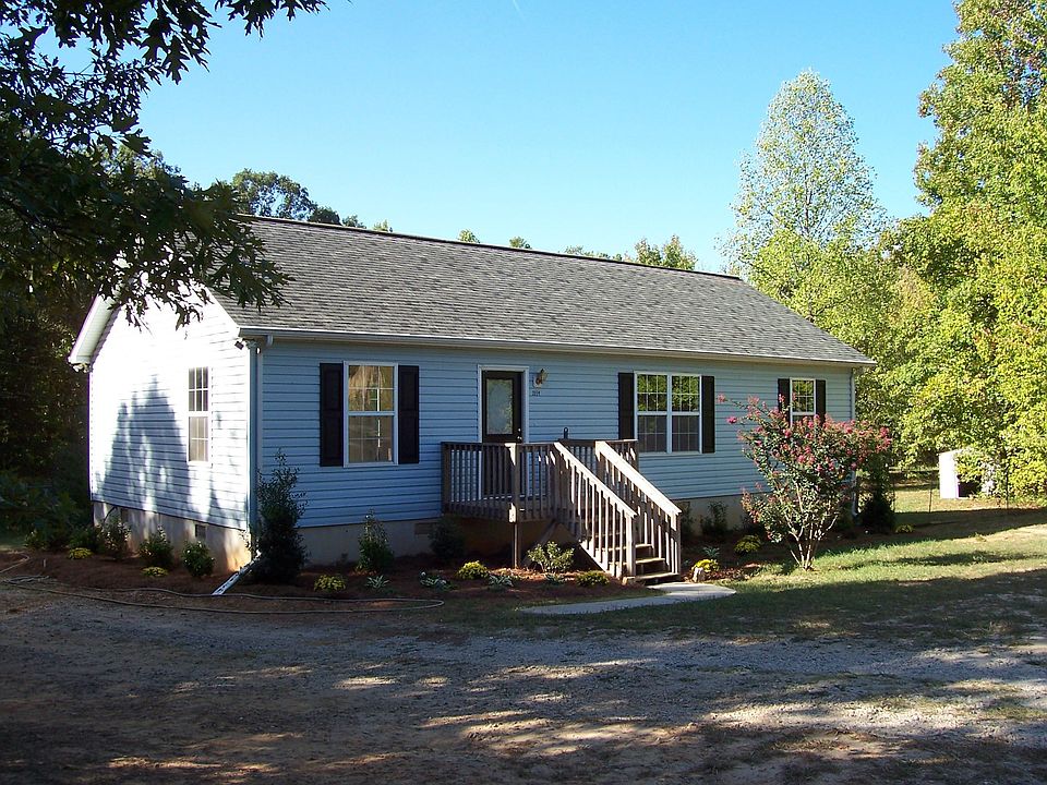 3BR,2bath modular home on 1.38 acres, great schools!