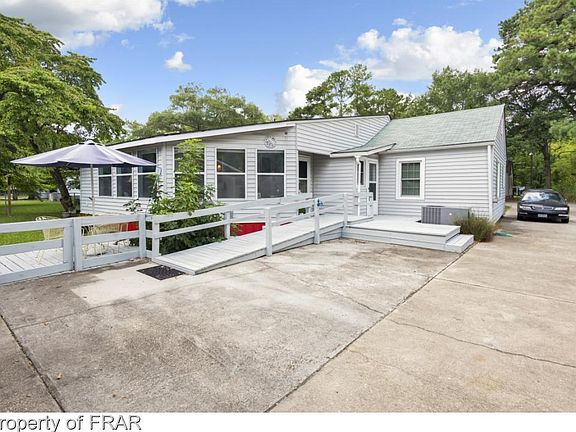 4th image of 5523 Cross St #18