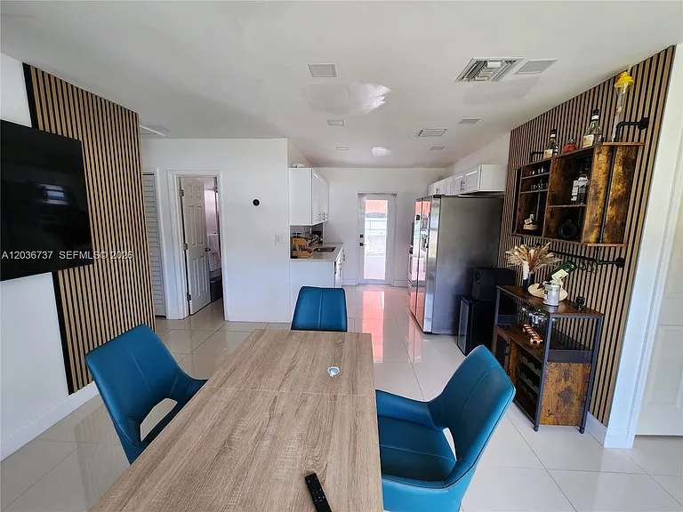 721 NW 33rd Ave — Photo 30