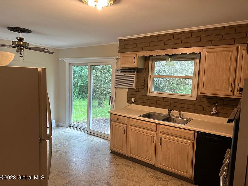 5th image of 168 Jones Road