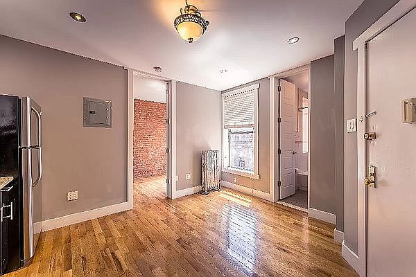 1st image of 160 Sherman Ave APT 58