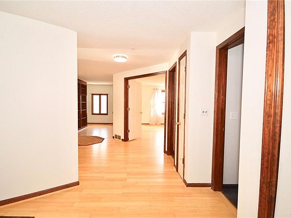 5th image of 7 Beacon Park APT L
