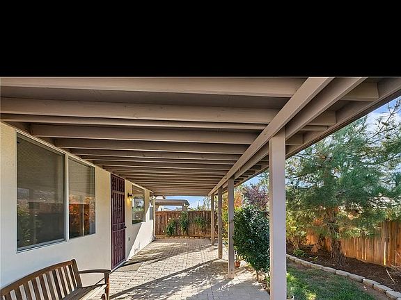5th image of 9825 Casmalia Ct
