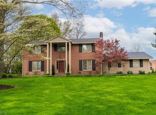 307 Gaslight Cir SE, North Canton, OH 44720