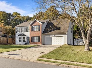 746 Baskins Cir, Winder, GA 30680