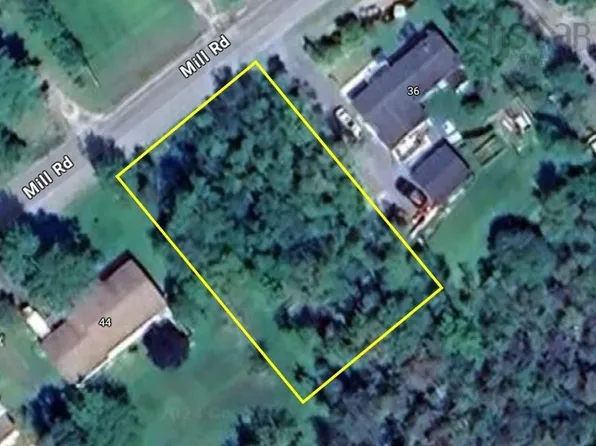 Mill Rd #C-5, East Hants, NS B0N 1Z0