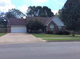 5331 E Milo Way, Fayetteville, AR 72701