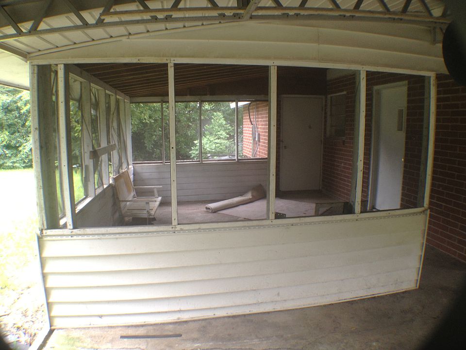1st image of 115 Driftwood Ter