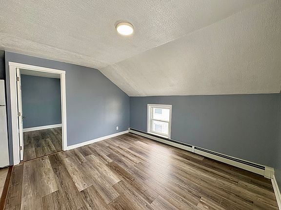 2nd image of 77 Hedley Ave Floor 3
