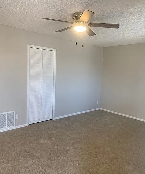 Sienna Place — Photo 19