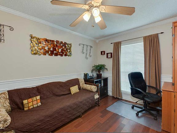4th image of 4425 Crooked Brook Ct