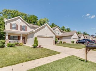 528 Springhurst Pkwy, O'Fallon, MO 63368