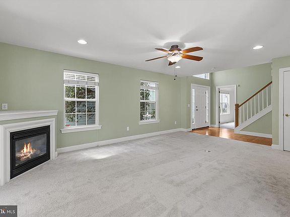 5th image of 17326 King Philip Way