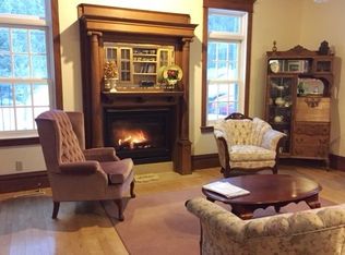 5100 Bay Shore Dr, Sturgeon Bay, WI 54235