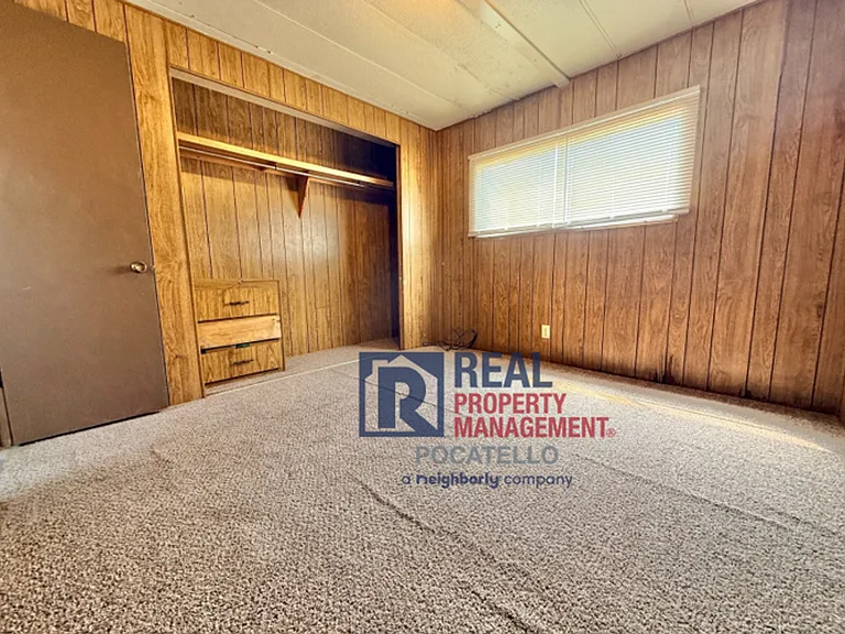 123 Teakwood St — Photo 10