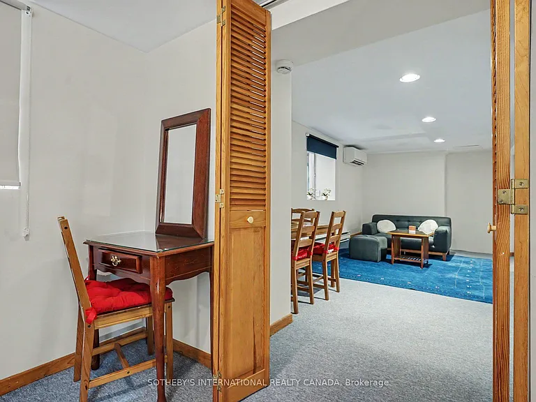 89 Willcocks St #BSMNT — Photo 11