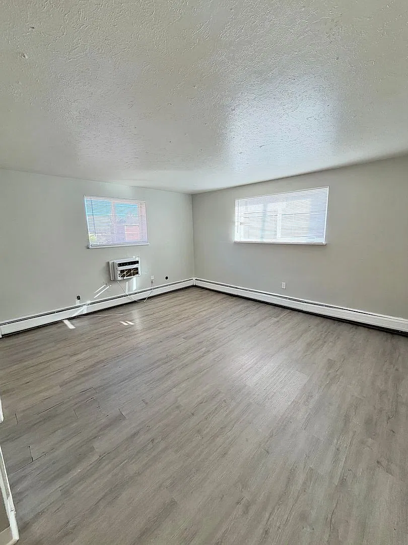 1432 Macon St — Photo 1