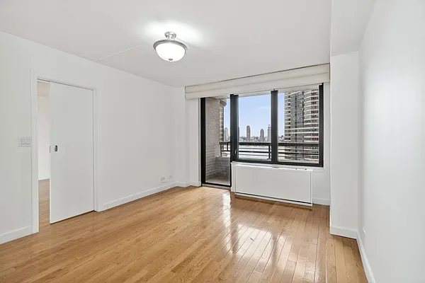 Rented by Compass | media 5