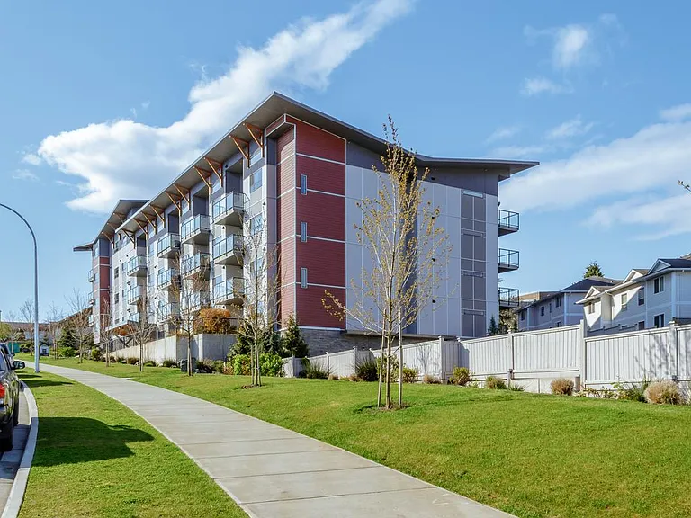 5085 Uplands Dr #401 — Photo 30
